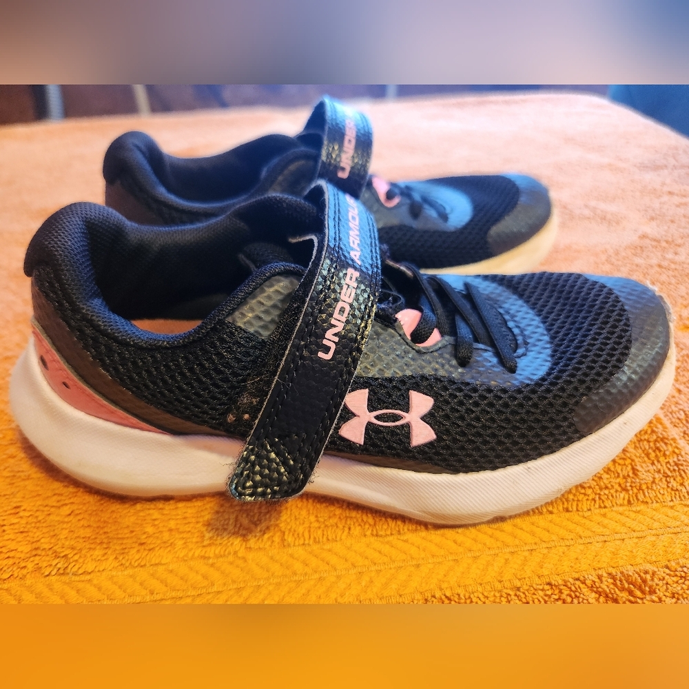 UA girl shoes size 12.5